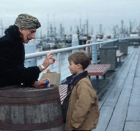 Дом с привидениями (2002) смотреть онлайн бесплатно Дом с привидениями (2002) фильм смотреть онлайн бесплатно