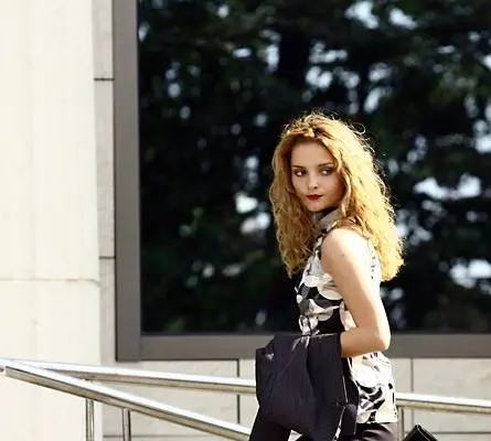 Две сестры 2 (2009) 1-2 сезон 1-14,15,16 серия в хорошем качестве смотреть онлайн Две сестры 2 (2009) сериал 1-14,15,16 серию 1-2 сезона в хорошем качестве смотреть онлайн