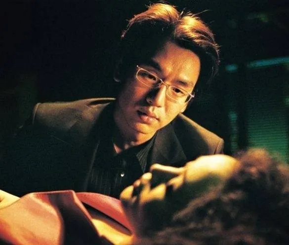 Красавица без лица (2004) смотреть онлайн Красавица без лица (2004) фильм смотреть онлайн