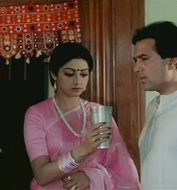 Новая надежда (1984) смотреть онлайн Новая надежда (1984) фильм смотреть онлайн