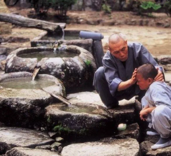 Маленький монах (2002) в хорошем качестве смотреть онлайн Маленький монах (2002) фильм в хорошем качестве смотреть онлайн