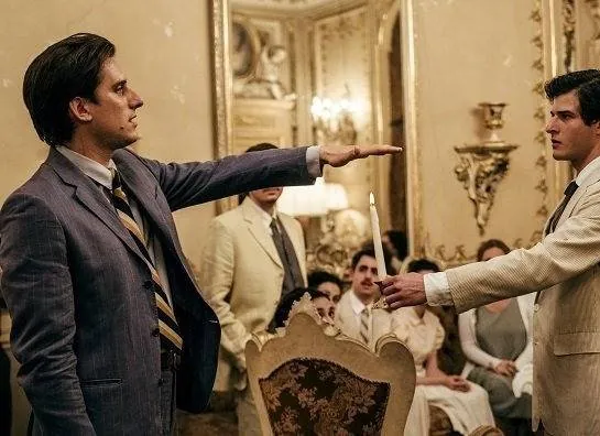 Мартин Иден (2019) смотреть онлайн Мартин Иден (2019) фильм смотреть онлайн