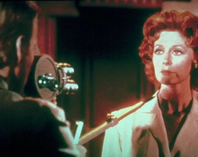 Подглядывающий (1960) в хорошем качестве смотреть онлайн Подглядывающий (1960) фильм в хорошем качестве смотреть онлайн