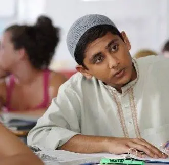 Чужие в Америке (2007) в хорошем качестве смотреть онлайн Чужие в Америке (2007) сериал в хорошем качестве смотреть онлайн