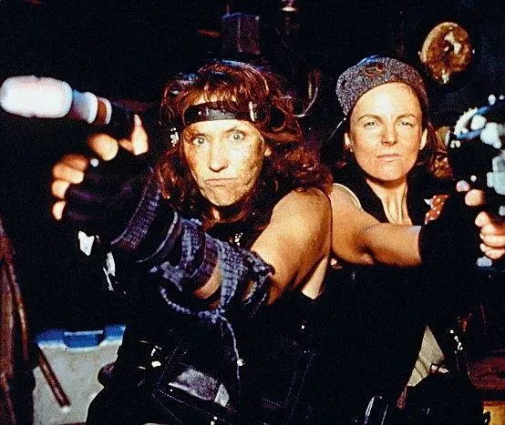 Красный карлик (1988) в хорошем качестве смотреть онлайн Красный карлик (1988) сериал в хорошем качестве смотреть онлайн