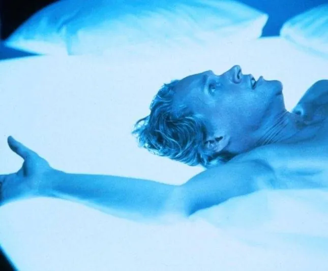 Под покровом ночи (1990) смотреть онлайн Под покровом ночи (1990) фильм смотреть онлайн