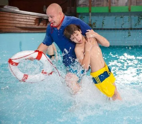 Супер Макс (2013) смотреть онлайн Супер Макс (2013) сериал смотреть онлайн