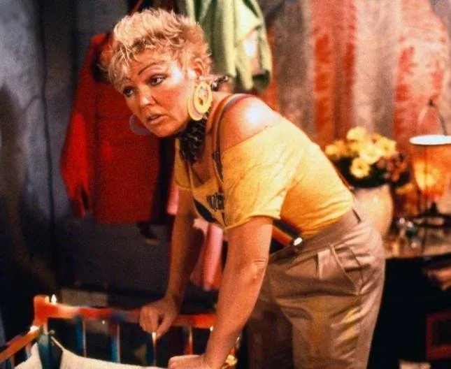 Ангелочек-мстительница (1985) смотреть онлайн Ангелочек-мстительница (1985) фильм смотреть онлайн