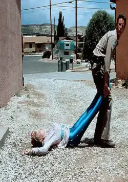 Только через ее труп (1989) в хорошем качестве смотреть онлайн Только через ее труп (1989) фильм в хорошем качестве смотреть онлайн