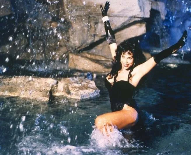 Экран-убийца (1996) смотреть онлайн Экран-убийца (1996) фильм смотреть онлайн