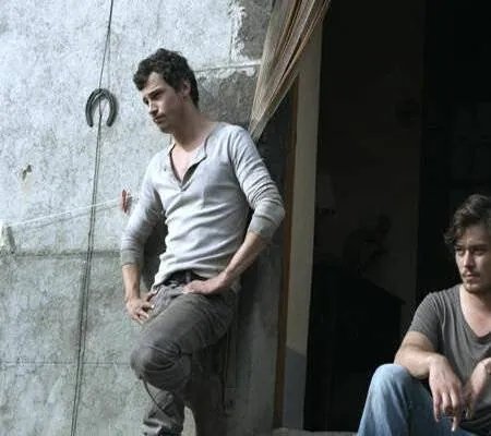 Современные Робин Гуды (2011) смотреть онлайн бесплатно Современные Робин Гуды (2011) фильм смотреть онлайн бесплатно