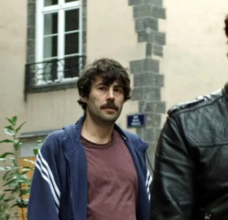 Современные Робин Гуды (2011) в хорошем качестве смотреть онлайн Современные Робин Гуды (2011) фильм в хорошем качестве смотреть онлайн