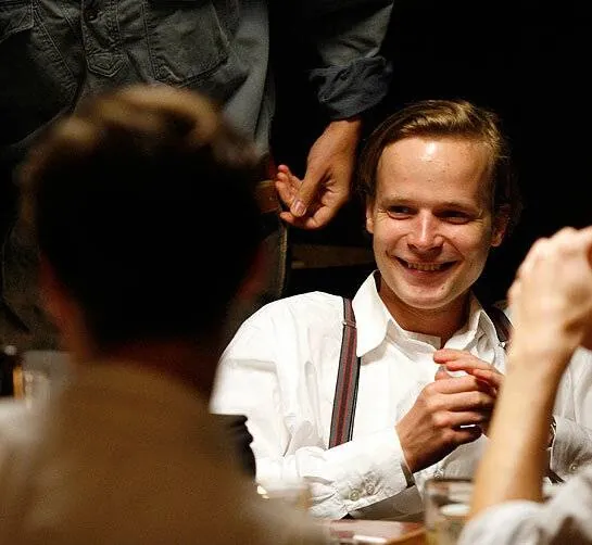 Три сезона в аду (2009) смотреть онлайн Три сезона в аду (2009) фильм смотреть онлайн