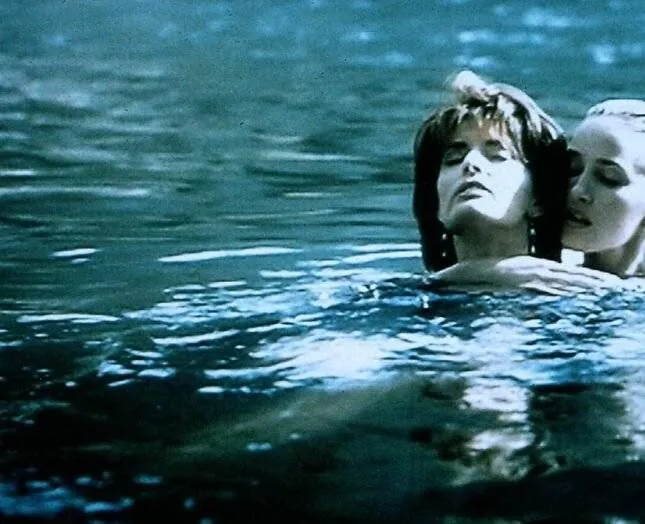 Озеро любви (1993) смотреть онлайн бесплатно Озеро любви (1993) фильм смотреть онлайн бесплатно