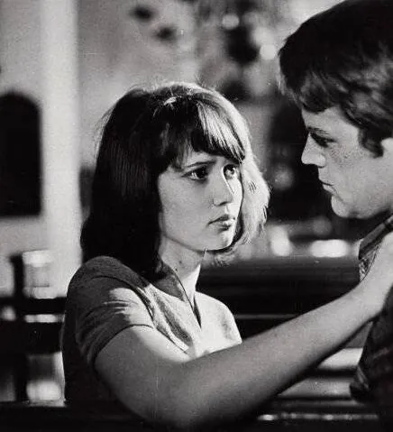 Им было восемнадцать (1965) смотреть онлайн бесплатно Им было восемнадцать (1965) фильм смотреть онлайн бесплатно