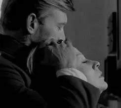 Выстрел из милосердия (1976) смотреть онлайн Выстрел из милосердия (1976) фильм смотреть онлайн