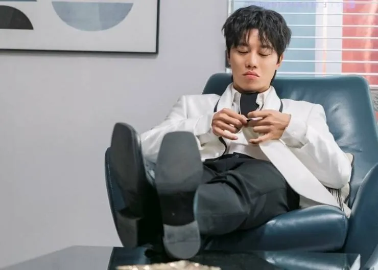 Здравствуй, я! (2021) 1 сезон 1-14,15,16 серия смотреть онлайн Здравствуй, я! (2021) сериал 1-14,15,16 серию 1 сезона смотреть онлайн