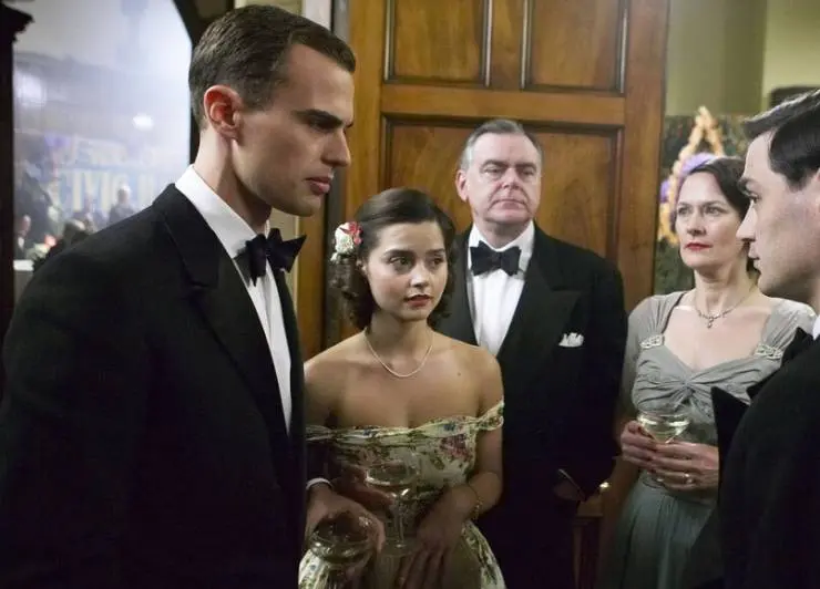 Комната наверху (2012) смотреть онлайн Комната наверху (2012) фильм смотреть онлайн