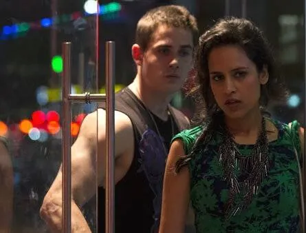 Под прикрытием (2013) смотреть онлайн Под прикрытием (2013) сериал смотреть онлайн