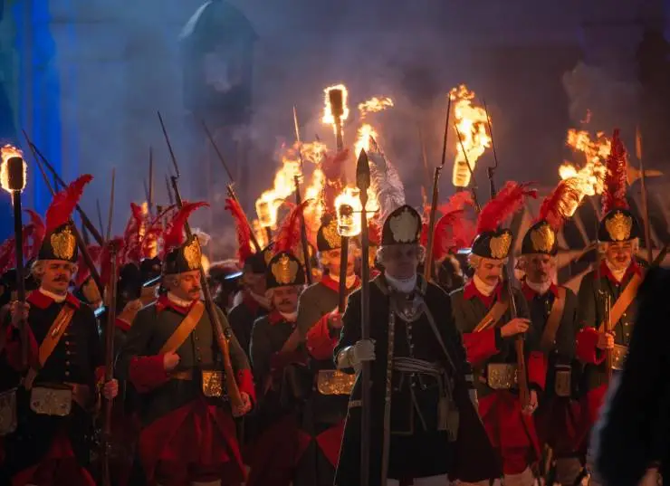 Императрицы (2023) смотреть онлайн бесплатно Императрицы (2023) фильм смотреть онлайн бесплатно