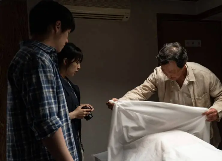 Призрачная станция (2022) в хорошем качестве смотреть онлайн Призрачная станция (2022) фильм в хорошем качестве смотреть онлайн