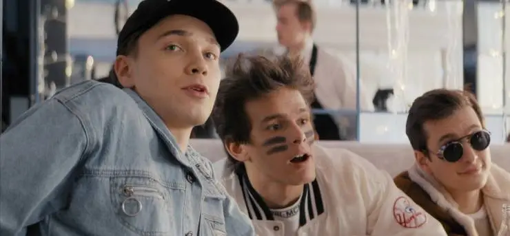 Эта любовь (2022) в хорошем качестве смотреть онлайн Эта любовь (2022) фильм в хорошем качестве смотреть онлайн