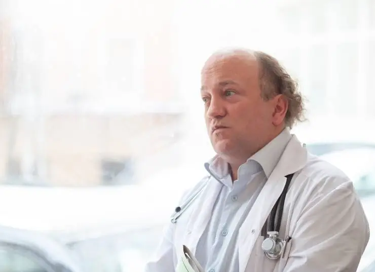 Когда закончится февраль (2022) 1 сезон 1-4,5,6 серия смотреть онлайн бесплатно Когда закончится февраль (2022) сериал 1-4,5,6 серию 1 сезона смотреть онлайн бесплатно