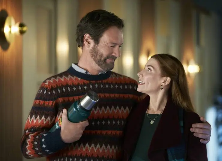 Праздничная смена (2023) 1 сезон 1-1,2,3,4,5 серия смотреть онлайн Праздничная смена (2023) сериал 1-1,2,3,4,5 серию 1 сезона смотреть онлайн