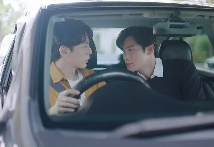 Милый писатель (2021) смотреть онлайн бесплатно Милый писатель (2021) сериал смотреть онлайн бесплатно