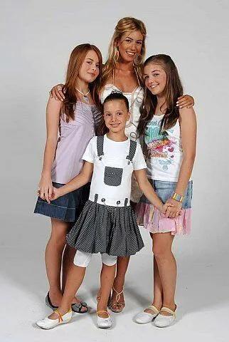 Селена / Selena (2006) cериал смотреть онлайн Селена / Selena (2006) cериал смотреть онлайн в хорошем качестве