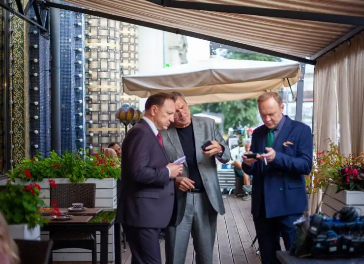 Тверская (2021) 1-2 сезон 1-18,19,20 серия смотреть онлайн бесплатно Тверская (2021) сериал 1-18,19,20 серию 1-2 сезона смотреть онлайн бесплатно