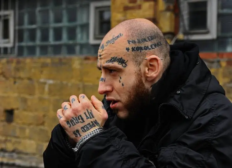 Крутые меры (2023) 1 сезон 1-6,7,8 серия смотреть онлайн бесплатно Крутые меры (2023) сериал 1-6,7,8 серию 1 сезона смотреть онлайн бесплатно