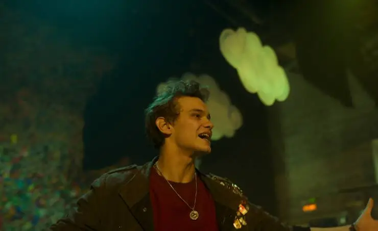 На автомате (2024) 1 сезон 1-6,7,8 серия смотреть онлайн На автомате (2024) сериал 1-6,7,8 серию 1 сезона смотреть онлайн