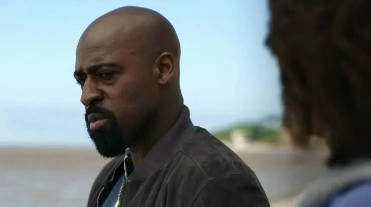 Прошлое не отпустит (2021) смотреть онлайн Прошлое не отпустит (2021) сериал смотреть онлайн