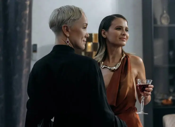 Жить жизнь (2023) в хорошем качестве смотреть онлайн Жить жизнь (2023) сериал в хорошем качестве смотреть онлайн