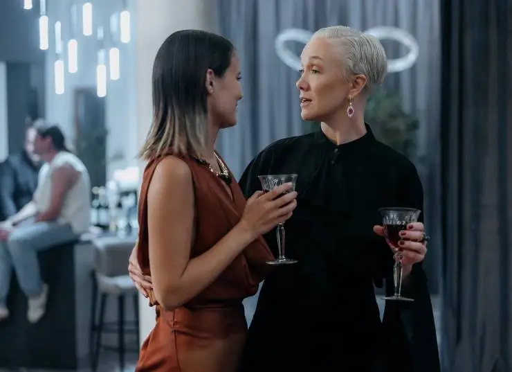 Жить жизнь (2023) смотреть онлайн бесплатно Жить жизнь (2023) сериал смотреть онлайн бесплатно