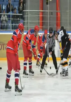 Молодёжка. Взрослая жизнь (2017) смотреть онлайн бесплатно Молодёжка. Взрослая жизнь (2017) сериал смотреть онлайн бесплатно