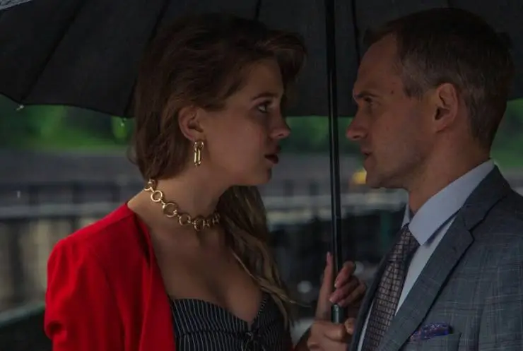 Директор по счастью (2021) смотреть онлайн бесплатно Директор по счастью (2021) сериал смотреть онлайн бесплатно