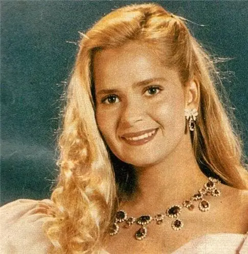 Мануэла (1991) 1 сезон 1-226,227,228 серия смотреть онлайн Мануэла (1991) сериал 1-226,227,228 серию 1 сезона смотреть онлайн