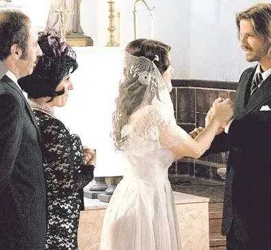 Падре Корахе (2004) смотреть онлайн Падре Корахе (2004) сериал смотреть онлайн