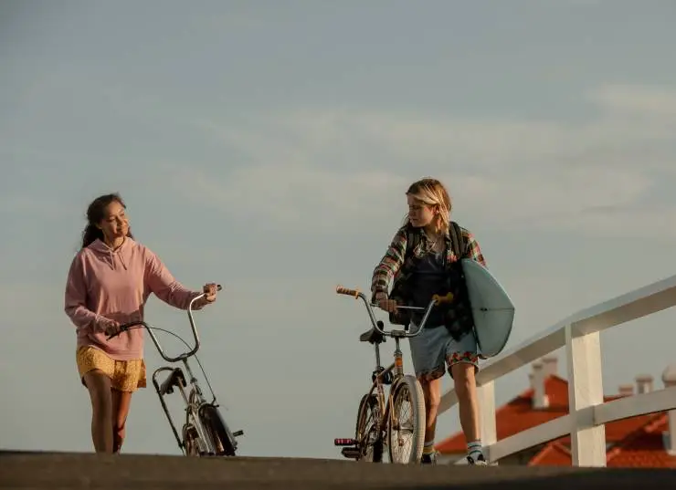 Бегущие за волной (2022) смотреть онлайн Бегущие за волной (2022) фильм смотреть онлайн