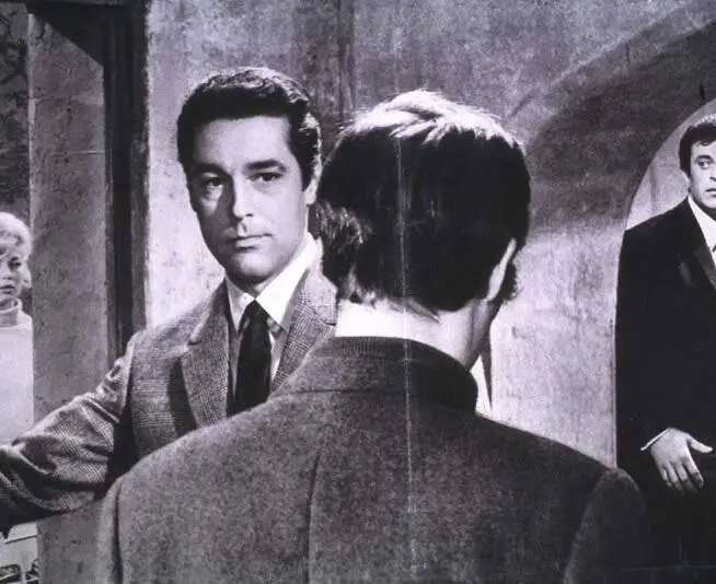 Агент 117 разбушевался (1963) смотреть онлайн Агент 117 разбушевался (1963) фильм смотреть онлайн