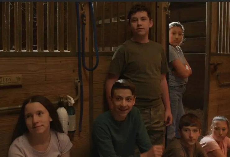 Приколы по-соседски (2023) смотреть онлайн бесплатно Приколы по-соседски (2023) фильм смотреть онлайн бесплатно