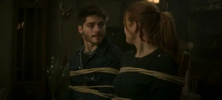 Незнакомцы: Начало (2024) в хорошем качестве смотреть онлайн Незнакомцы: Начало (2024) фильм в хорошем качестве смотреть онлайн