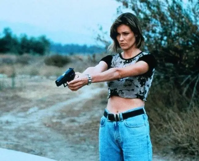 Смертельное прошлое (1995) в хорошем качестве смотреть онлайн Смертельное прошлое (1995) фильм в хорошем качестве смотреть онлайн