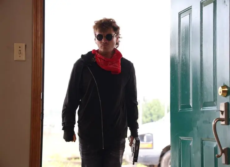 По следу хакера (2021) смотреть онлайн бесплатно По следу хакера (2021) фильм смотреть онлайн бесплатно