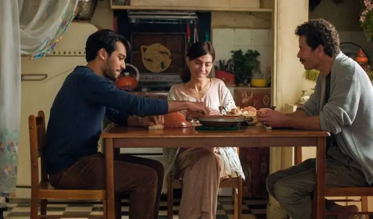 Голубой кафтан (2022) в хорошем качестве смотреть онлайн Голубой кафтан (2022) фильм в хорошем качестве смотреть онлайн