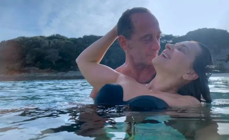 С любовью и яростью (2022) смотреть онлайн С любовью и яростью (2022) фильм смотреть онлайн