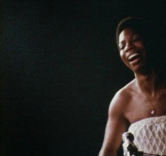 Что случилось, мисс Симон? (2015) смотреть онлайн бесплатно Что случилось, мисс Симон? (2015) фильм смотреть онлайн бесплатно