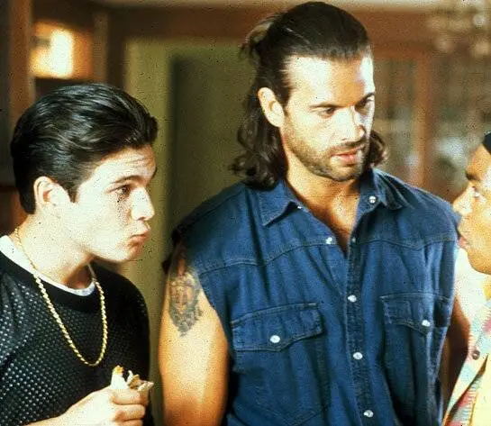 Вольный охотник (1993) в хорошем качестве смотреть онлайн Вольный охотник (1993) фильм в хорошем качестве смотреть онлайн